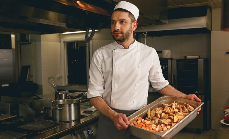 Why Hiring Halal Chefs Enhances Your Catering Business