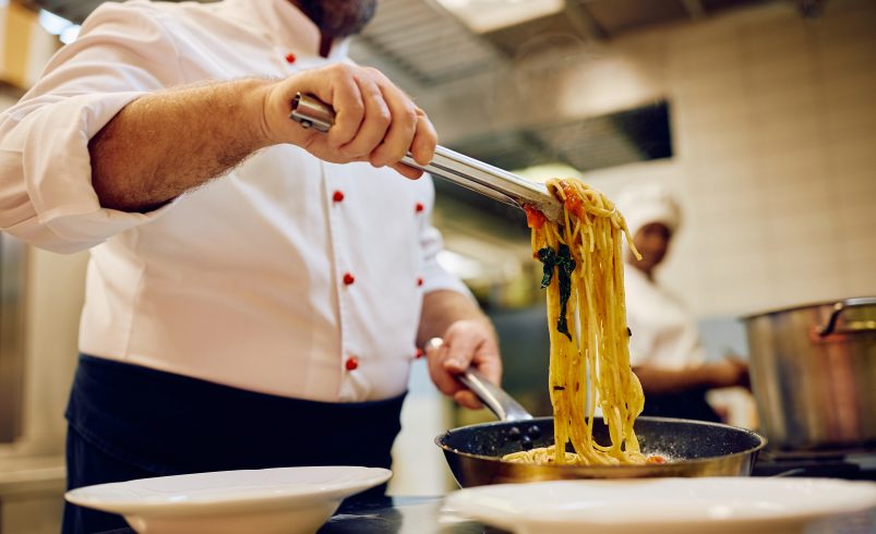 How to Attract Top Halal Chefs with Competitive Pay