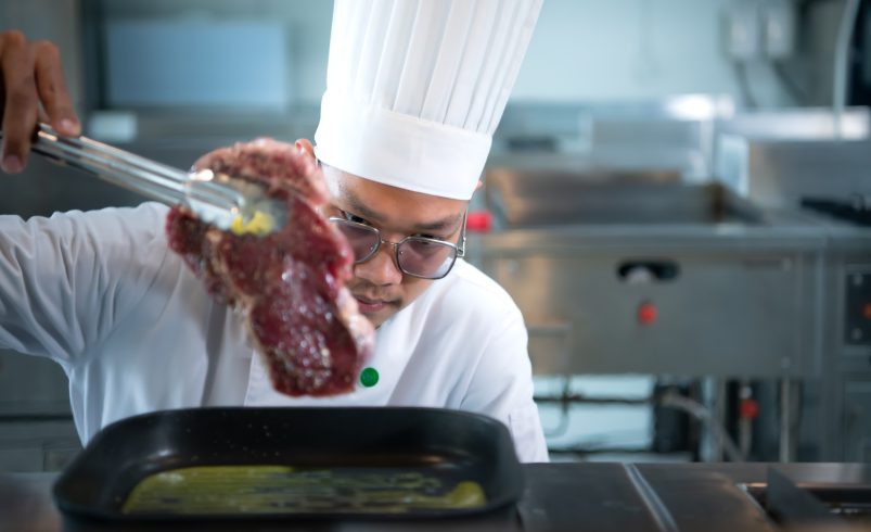 Challenges of Hiring International Halal Chefs